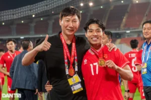 HLV Kim Sang-sik Tiết Lộ Chiến Lược Phát Triển ĐT Việt Nam Hướng Đến AFF Cup 2024